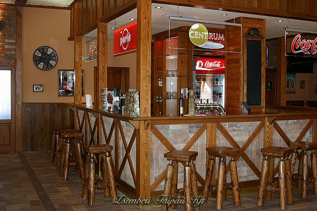 Center söröző Szentes Rákóczi utca - 23.jpg